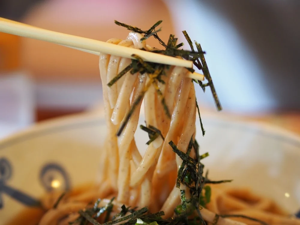 美観地区 お食事処カモ井 黒豆きな粉ぶっかけうどん