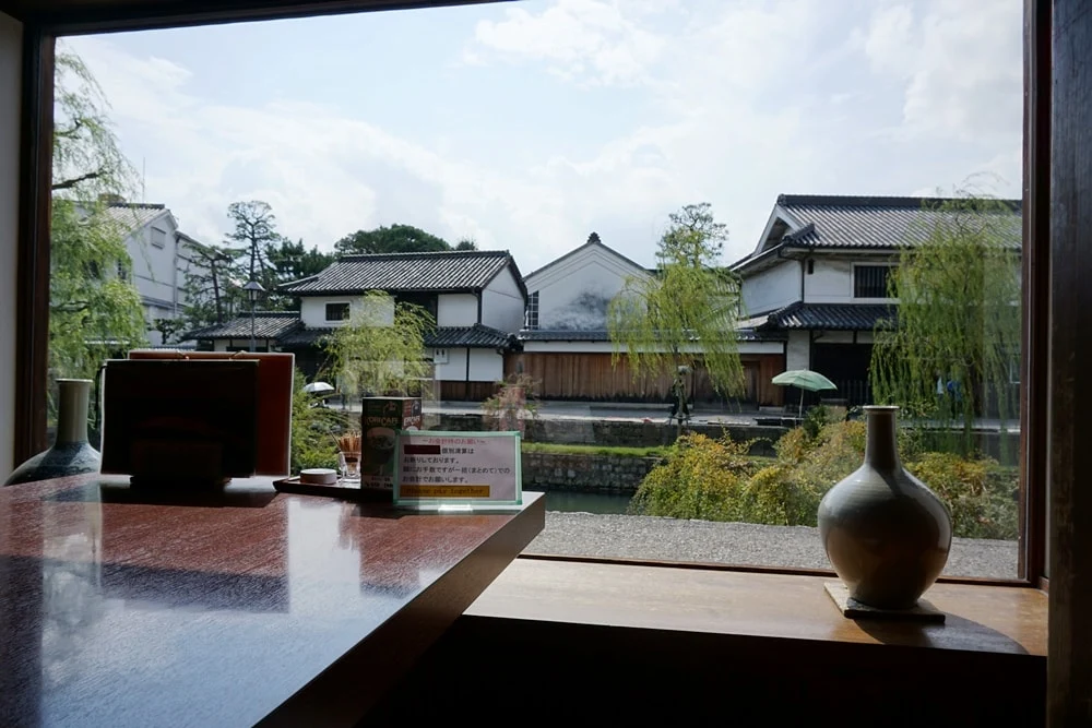 美観地区 お食事処カモ井 店内からの景色