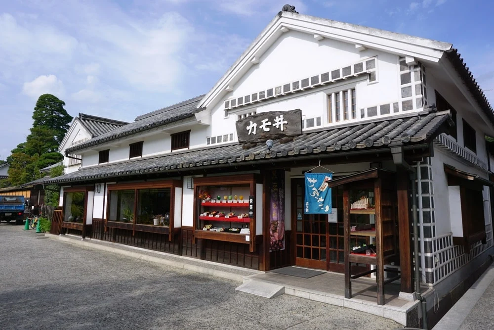 美観地区 お食事処カモ井 外観