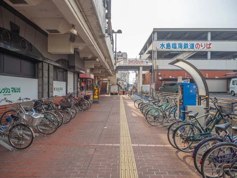 倉敷駅西ビル北側