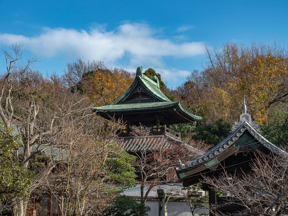 観龍寺 境内東側の鐘楼