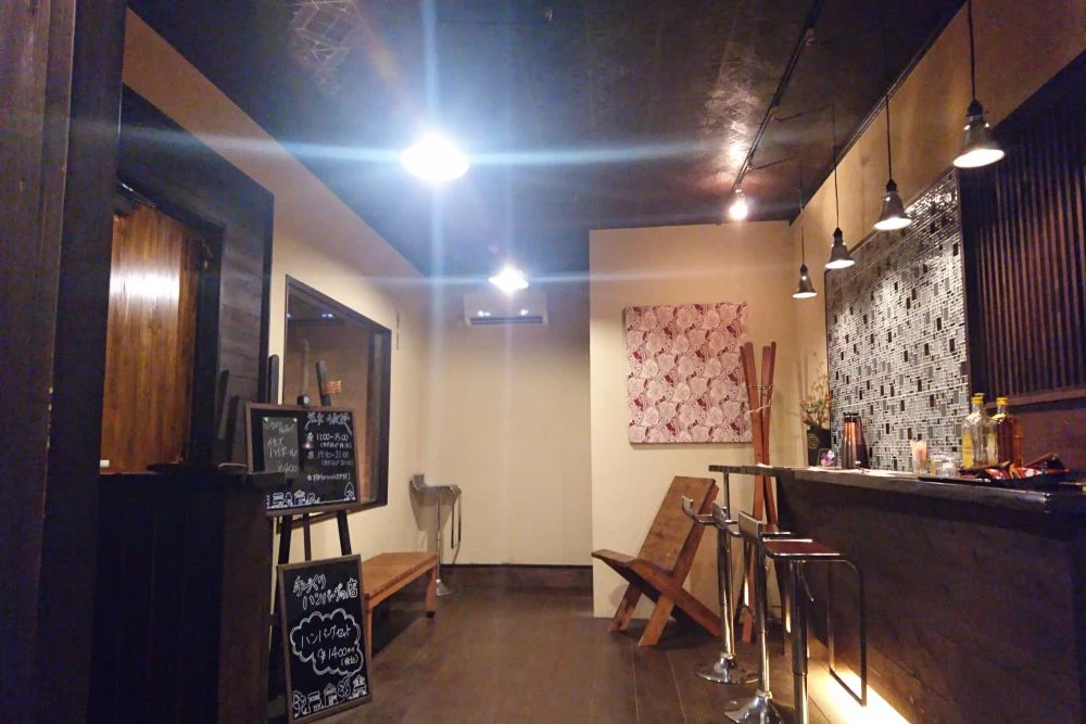 洋食屋ぱさぱの内装