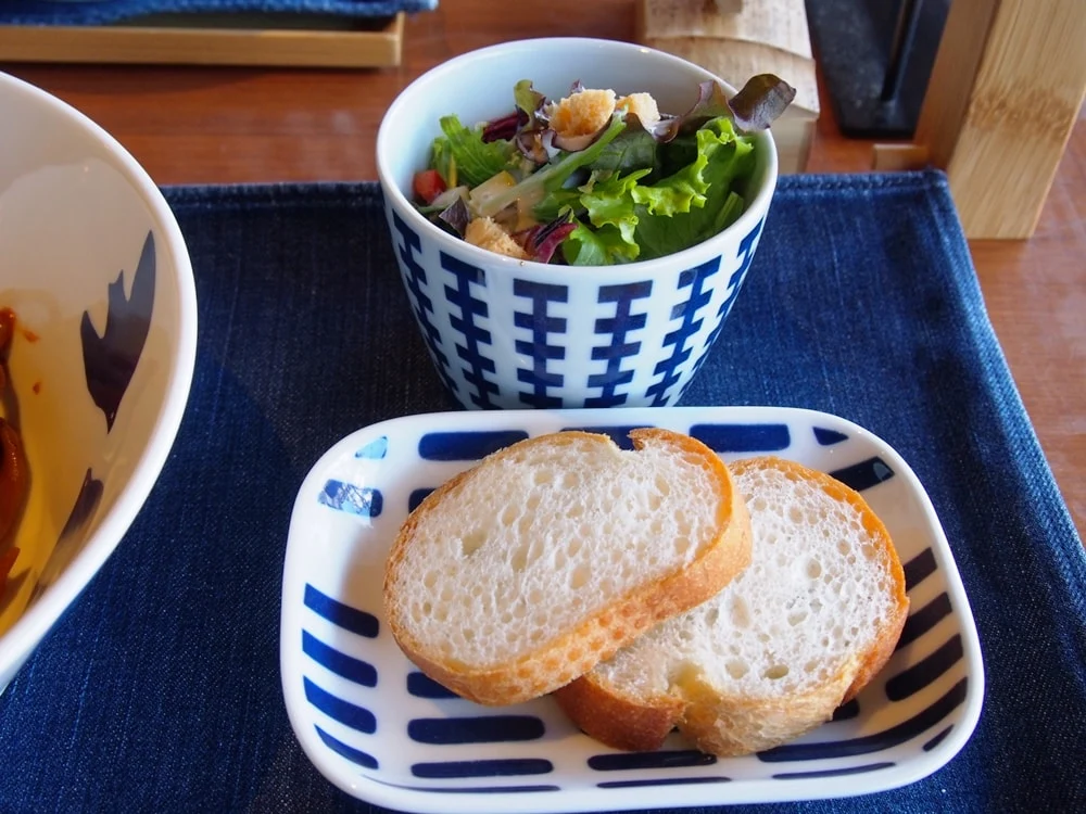 武野屋 モッツァレラとナスのトマトソース