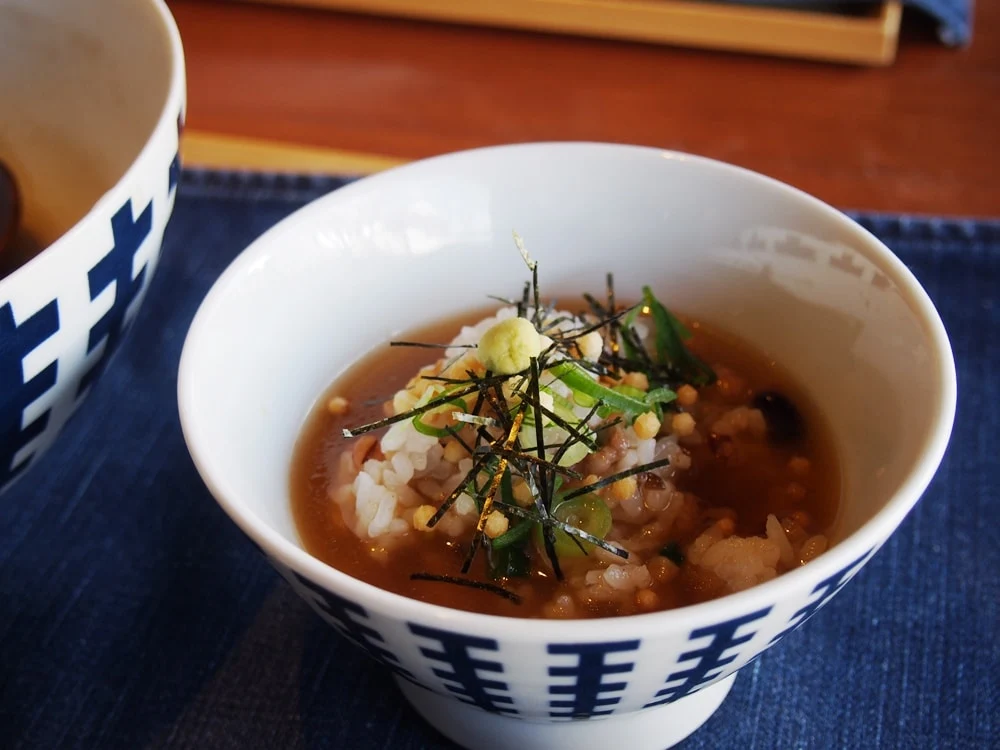 和牛お肉のおそば おだしごはん
