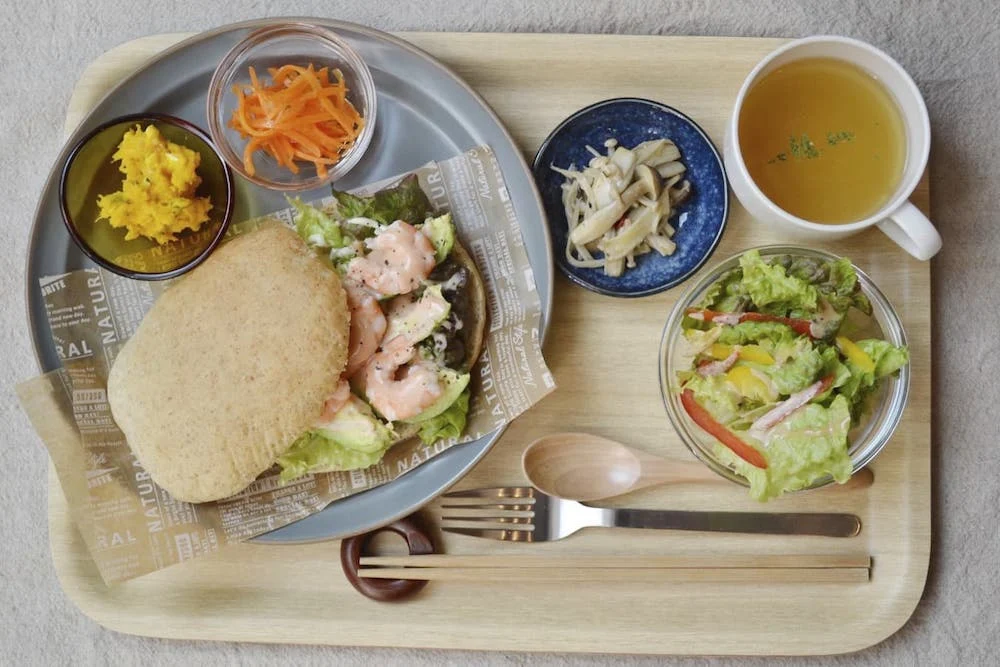 cafe &deli COPAN1