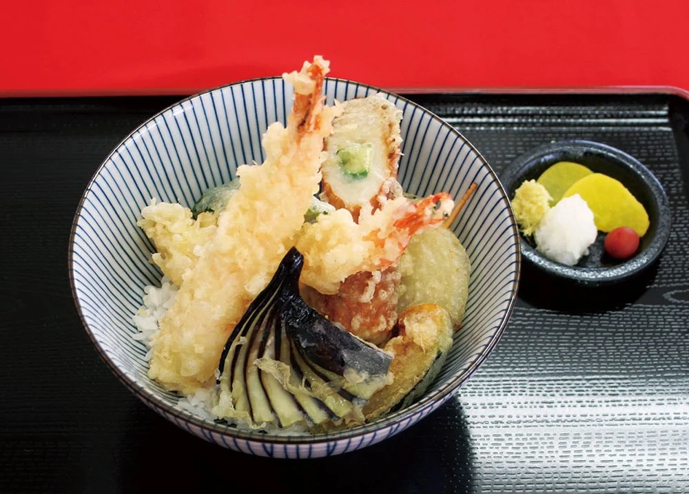 うどん いおりの天丼(画像提供:いおり)