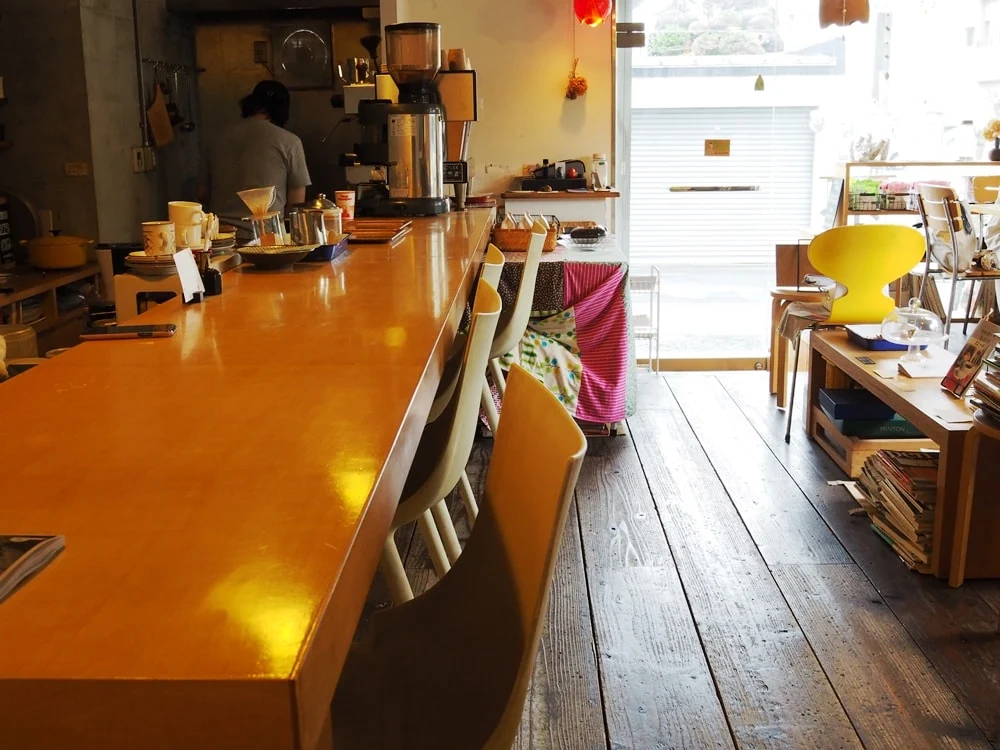 フューチャーヒャクカフェ カウンター