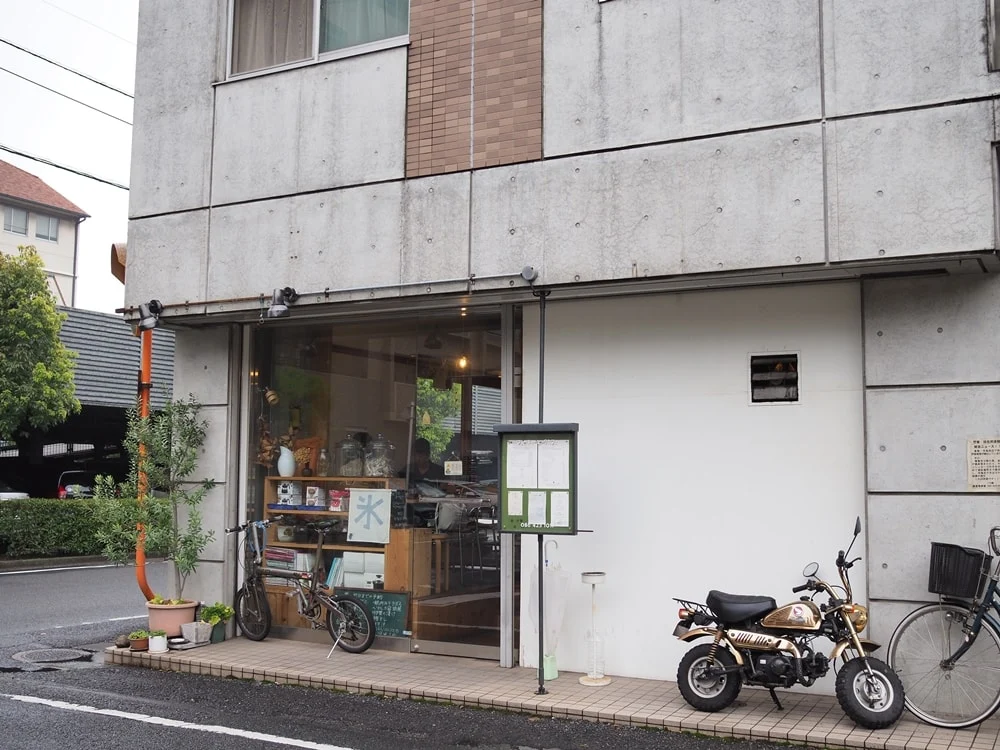 フューチャーヒャクカフェ 外観