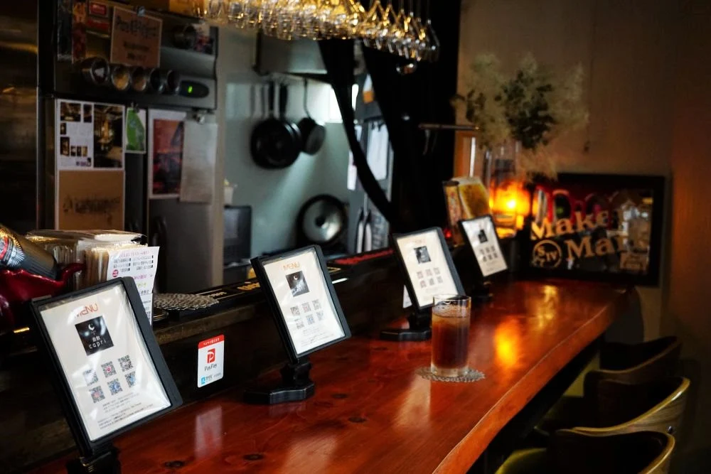 BAR 倉敷 capri カウンター席