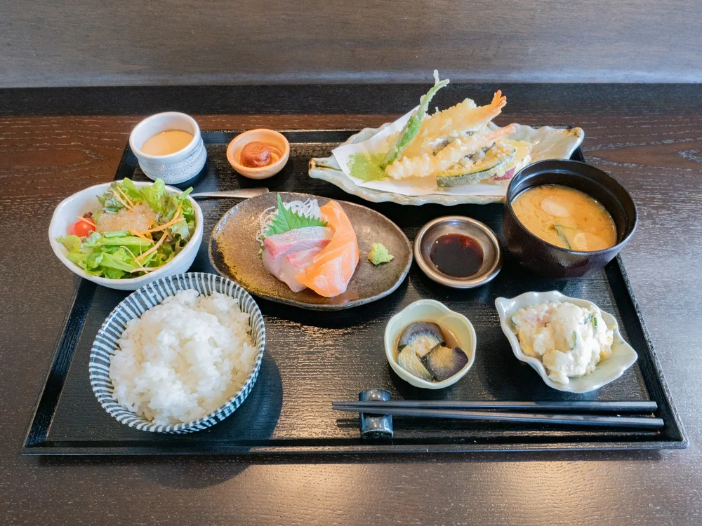せりべの「せりべ御膳」