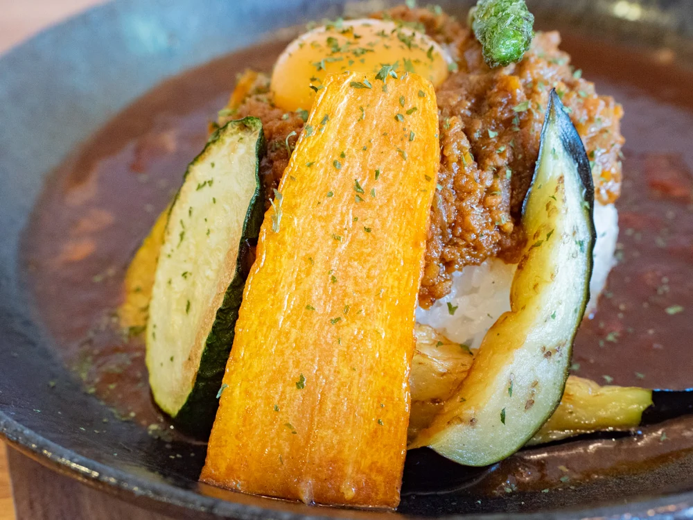 カフェ くらしき芸文館のキーマカレーの野菜