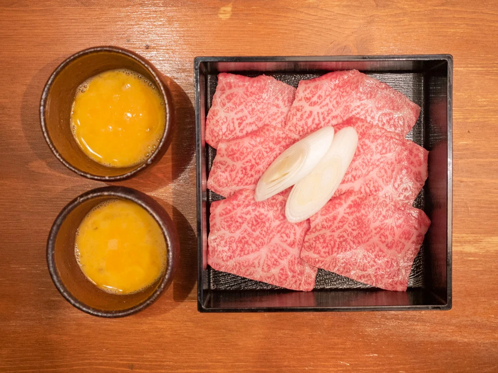 愛道園の外モモ肉の焼スキ