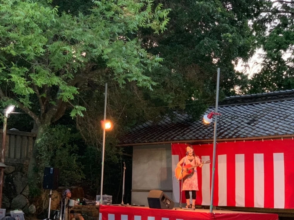 【吉備様夏祭り】ギターの弾き語り