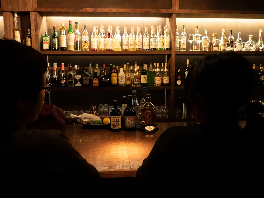 ディンプル:店内の照明