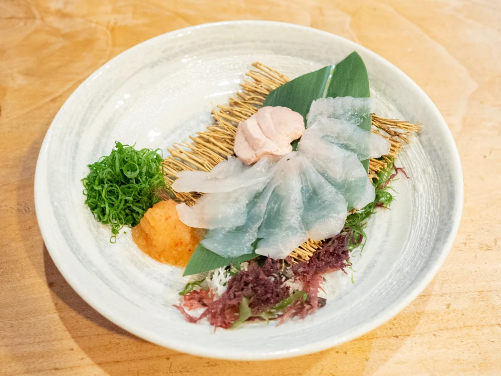 くし亭:カワハギの刺身