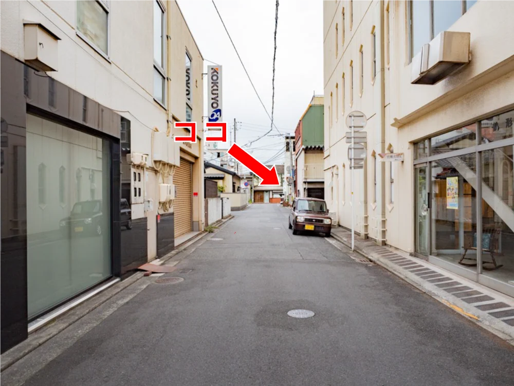 たご作への行き方：鶴形商店街から北へ曲がる