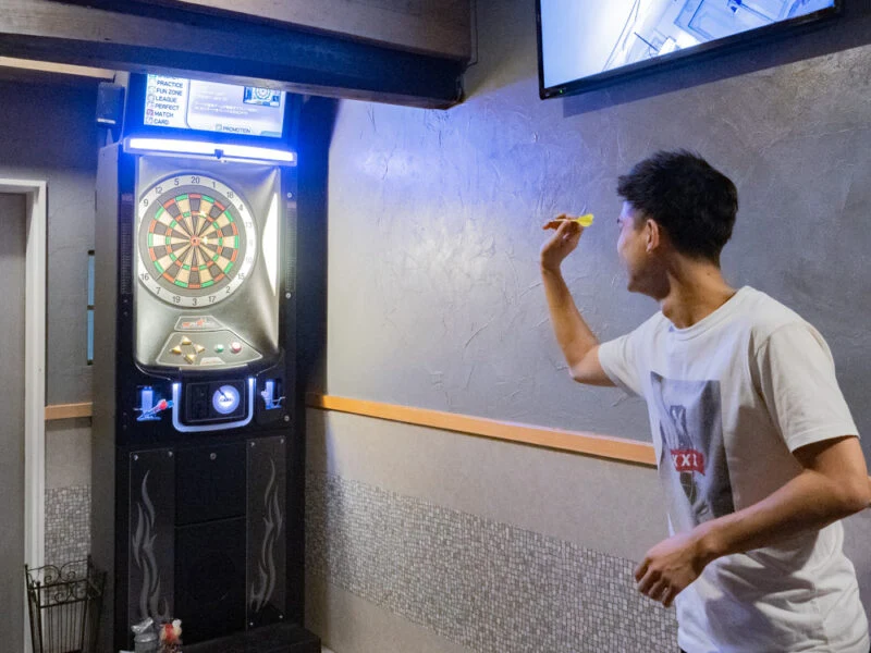 G.O.A.T(ゴート) 〜 若者が楽しく遊べるレストランバー。ダーツ・ゲーム・カラオケで盛り上がろう！