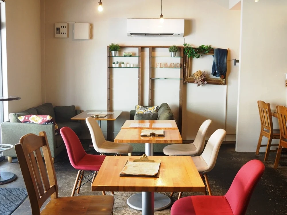 Cafe&BarFLAGO 店内