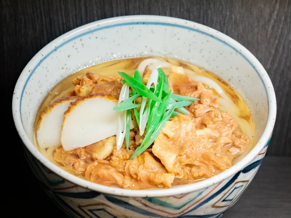 すぎ茶屋:肉うどん(食品サンプル)