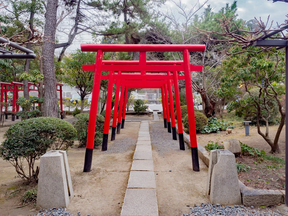 城山稲荷神社の連鳥居