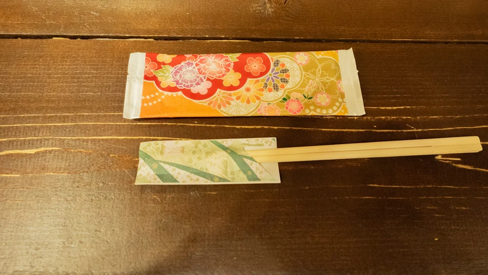 月のうつわ:おしぼり・箸