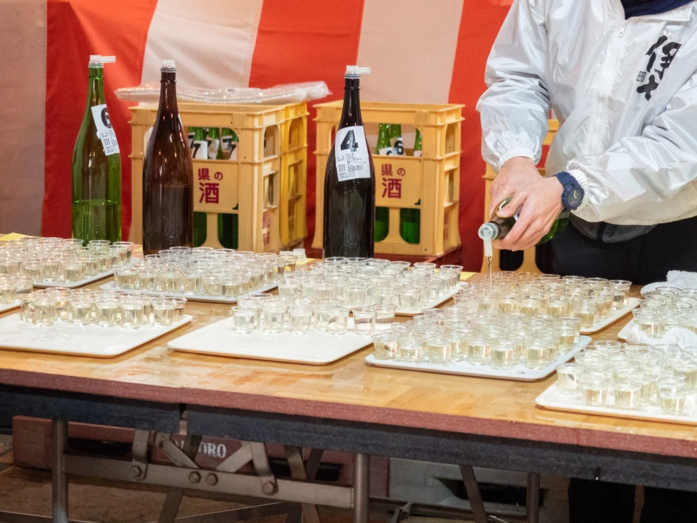 熊屋酒造 令和二年伊七新酒まつり:試飲場