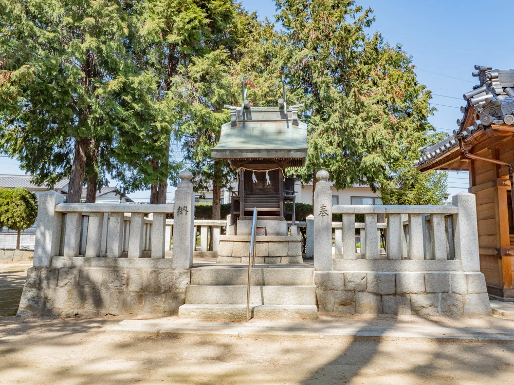 春日神社:境内社