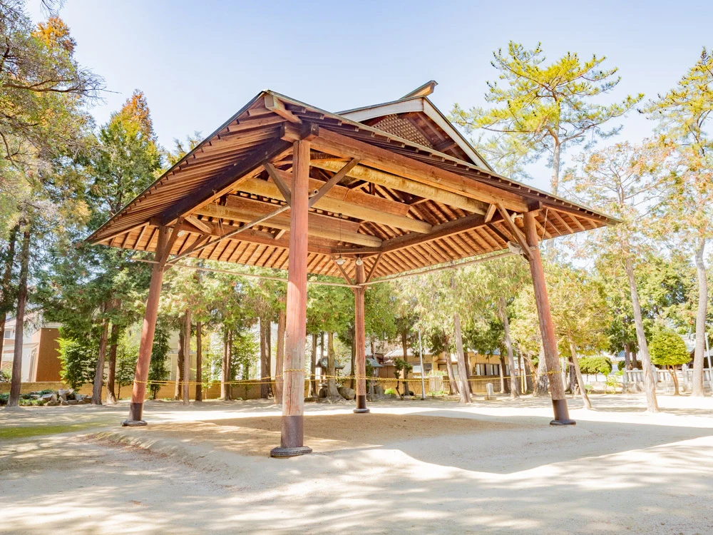 春日神社:相撲場