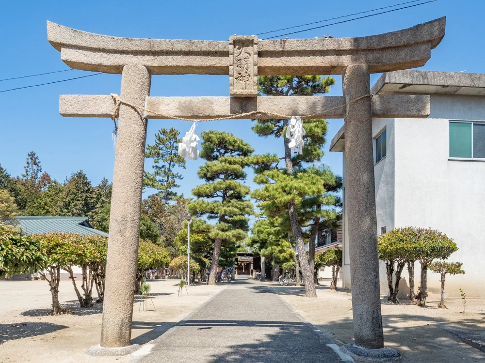 春日神社:鳥居