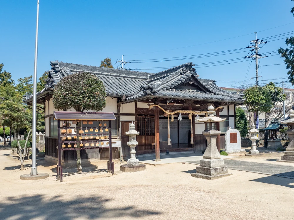 春日神社:拝殿