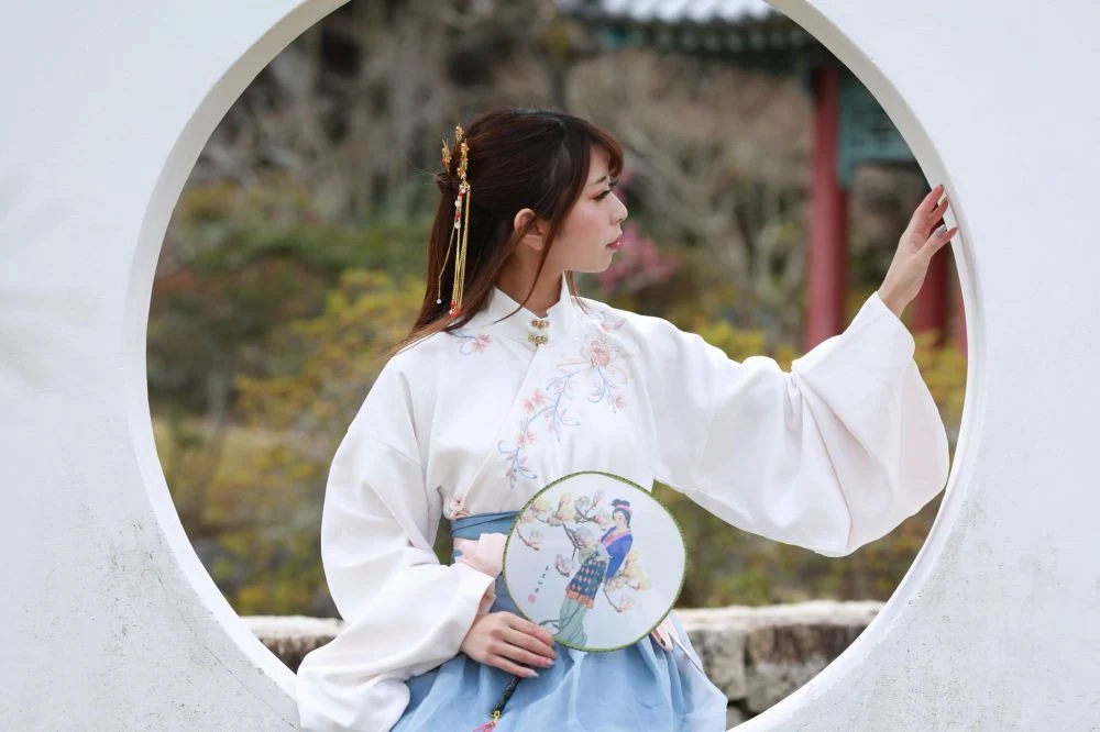 歴史ロマンあふれる中国風庭園でコスプレイベント! まきび公園