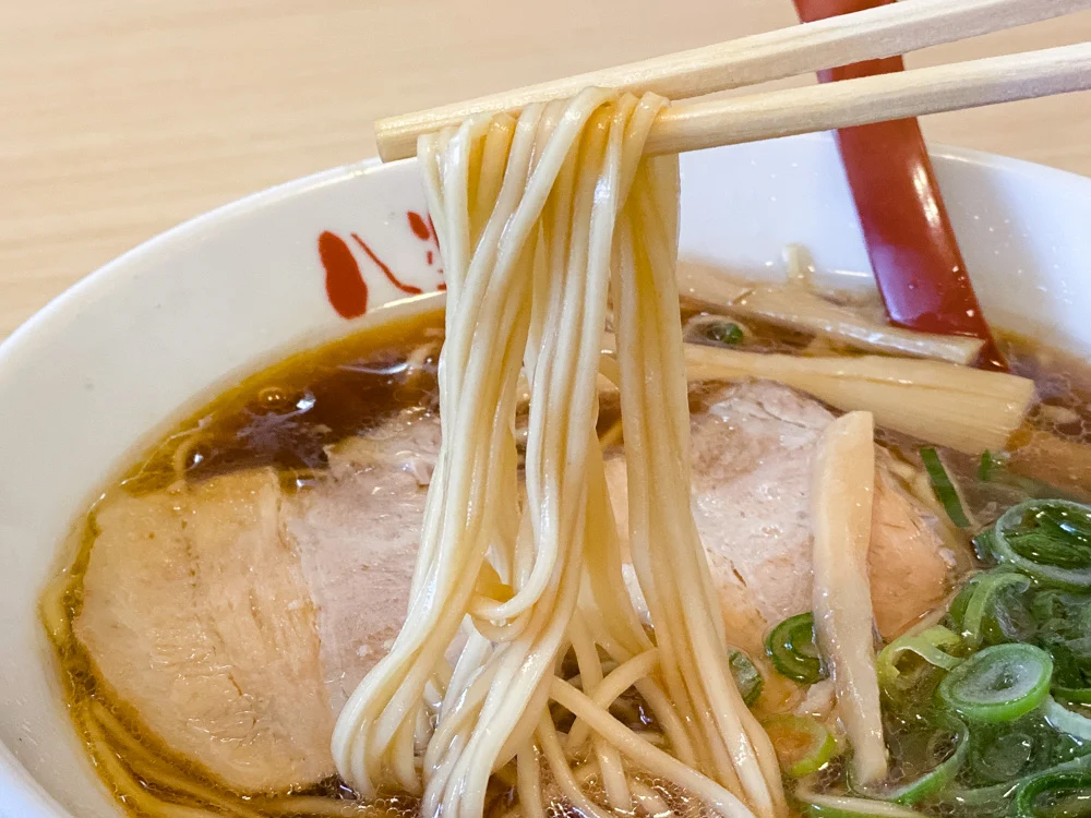八楽笑：八楽笑ラーメン(尾道ラーメン)