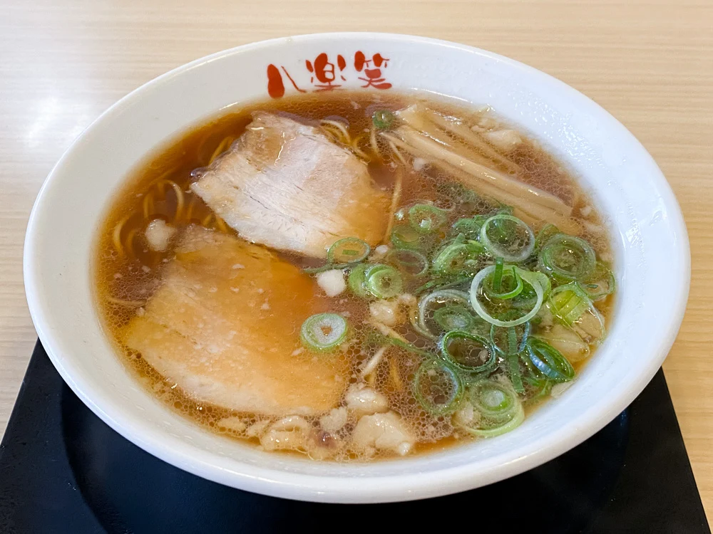 八楽笑：八楽笑ラーメン(尾道ラーメン)