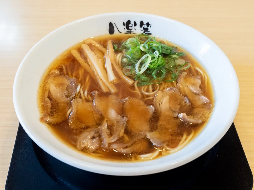 八楽笑：笠岡ラーメン