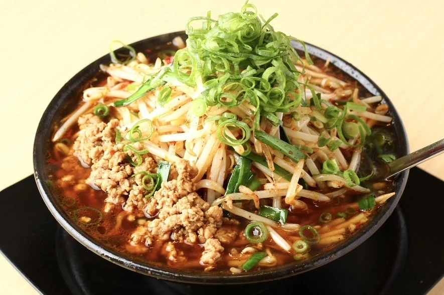 八楽笑：台湾らーめん野菜増し(赤)