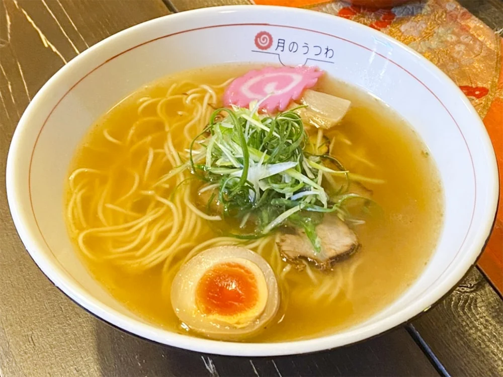 月のうつわ:塩そば