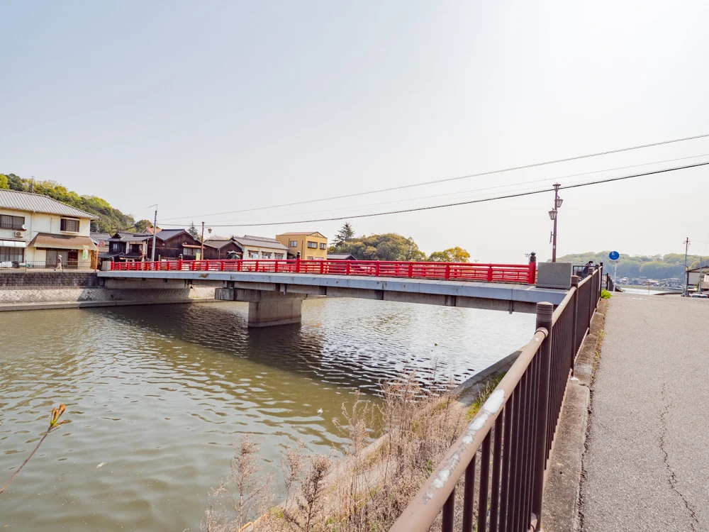 藤戸饅頭本舗:盛綱橋