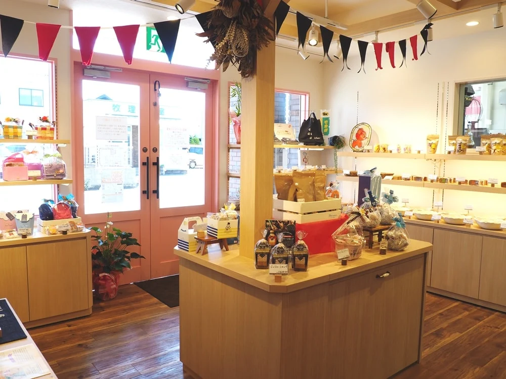 パティスリーラビッシュ 店内