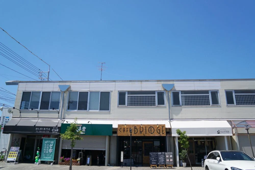 CAFE BRIDGE 外観