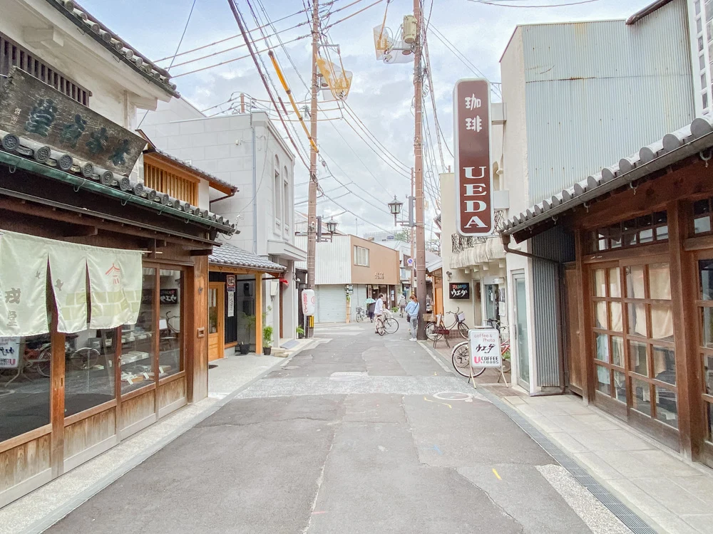 地酒屋への行き方