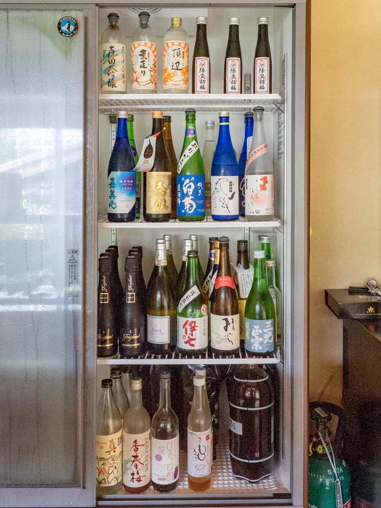冨來屋本舗 別館:店内(日本酒など)