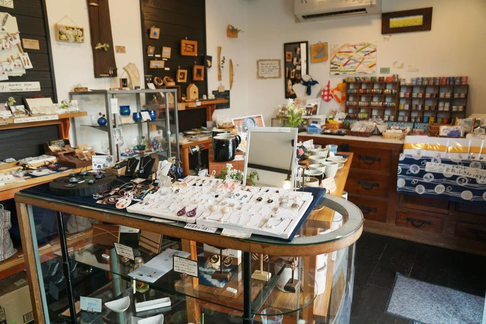 みうち雑貨店 店内