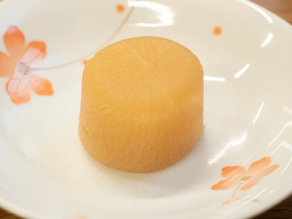 蔵:おでん ダイコン