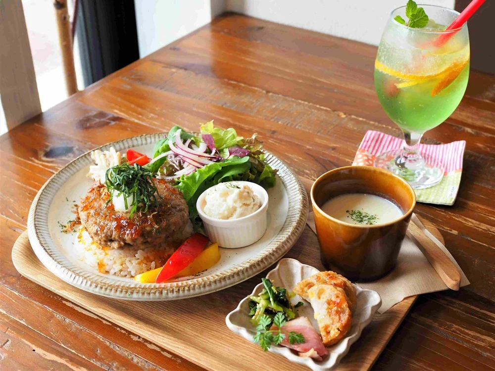 mug_ハンバーグランチ