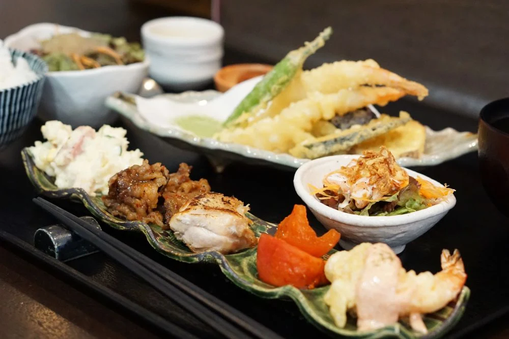 秋のランチいただきます 「和酒楽食 せりべ」