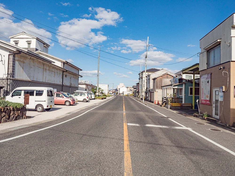 オブラーテ：駐車場