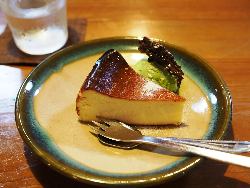 夢空間はしまや バスクチーズケーキ
