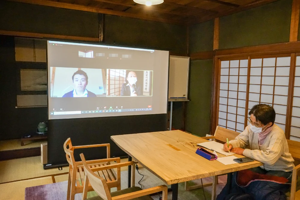 会場(別室)の様子