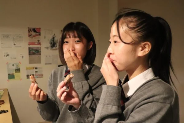 児島産いちじくを使った手ごねパン ～「倉敷とことこ」から生まれた高校生コラボ商品