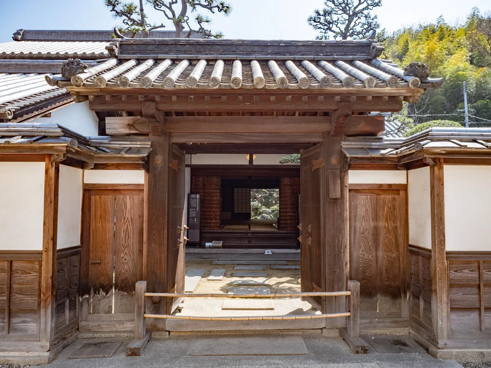 旧柚木家住宅(西爽亭):西爽亭 御成門
